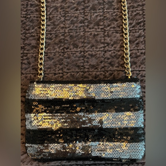 Kate Spade Sequined Bag with Chain - Picture 9 of 11